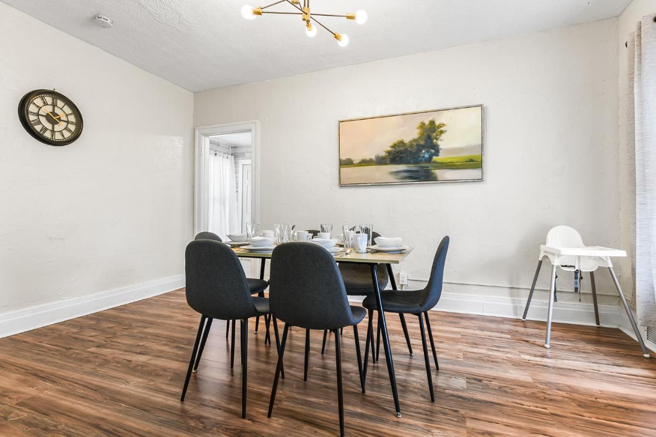 Contemporary Urban Home Niagarawatervallen Buitenkant foto