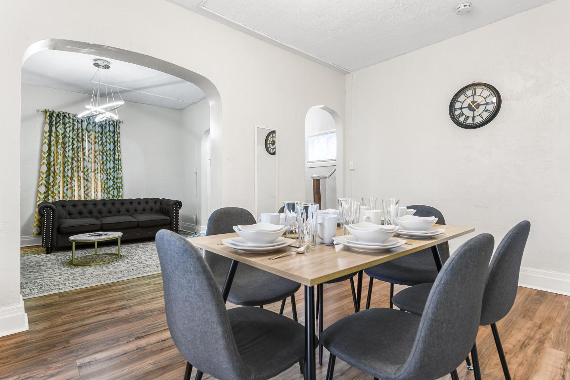 Contemporary Urban Home Niagarawatervallen Buitenkant foto